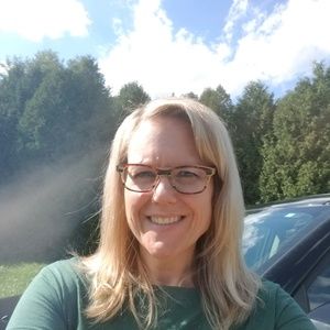 Meet your Posher, Brenda